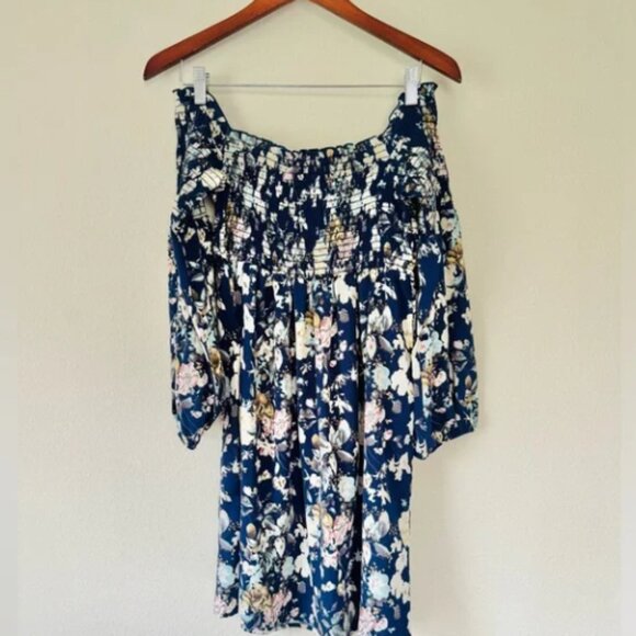 Soprano Navy Floral Off-Shoulder Chiffon Long Sleeve Dress, Small - Picture 4 of 4